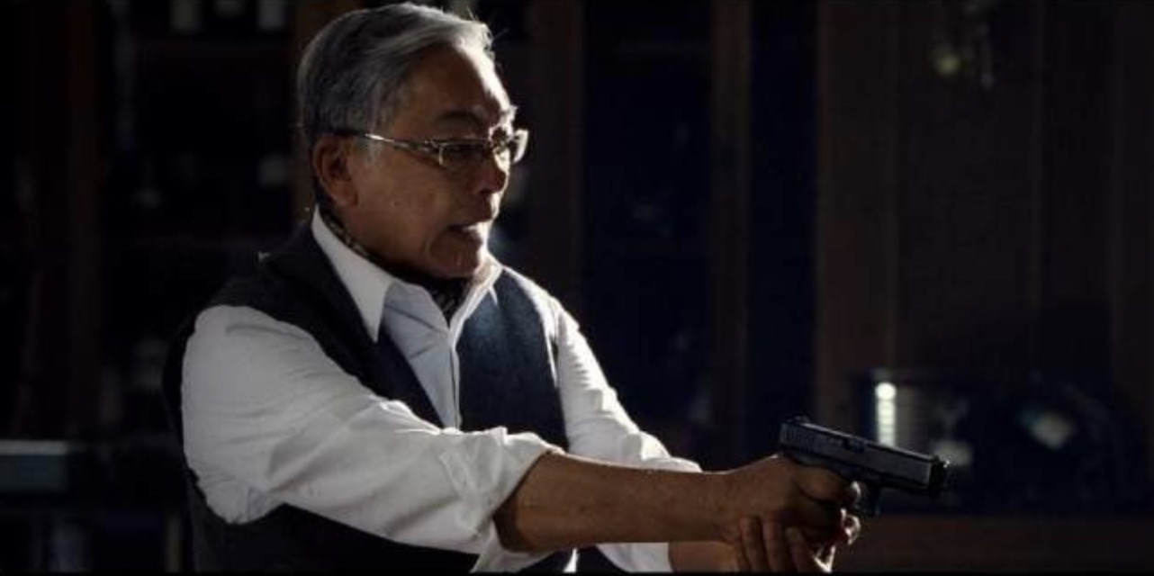 吴彦祖发文晒照悼念曾江，称其是第一个银幕父亲，曾多次扮演父子