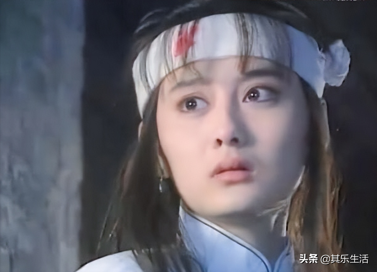 “女要俏，一身孝”，那些披麻戴孝也无损美貌的女演员