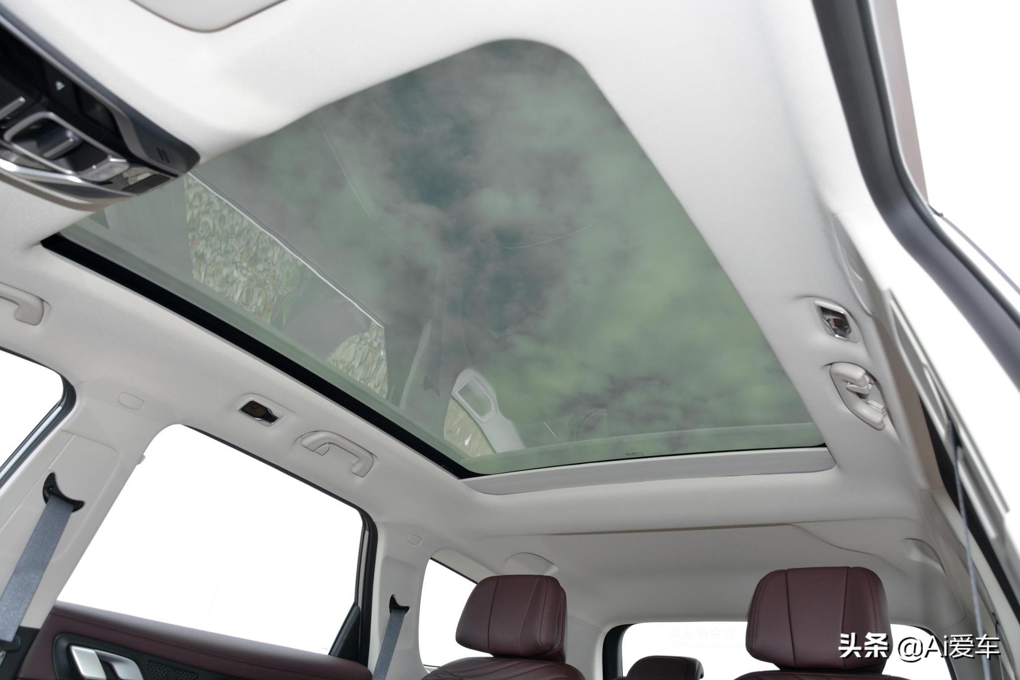 1.3L油耗独立6座设计，自动挡低价家用MPV，实用还好养，嘉际PHEV