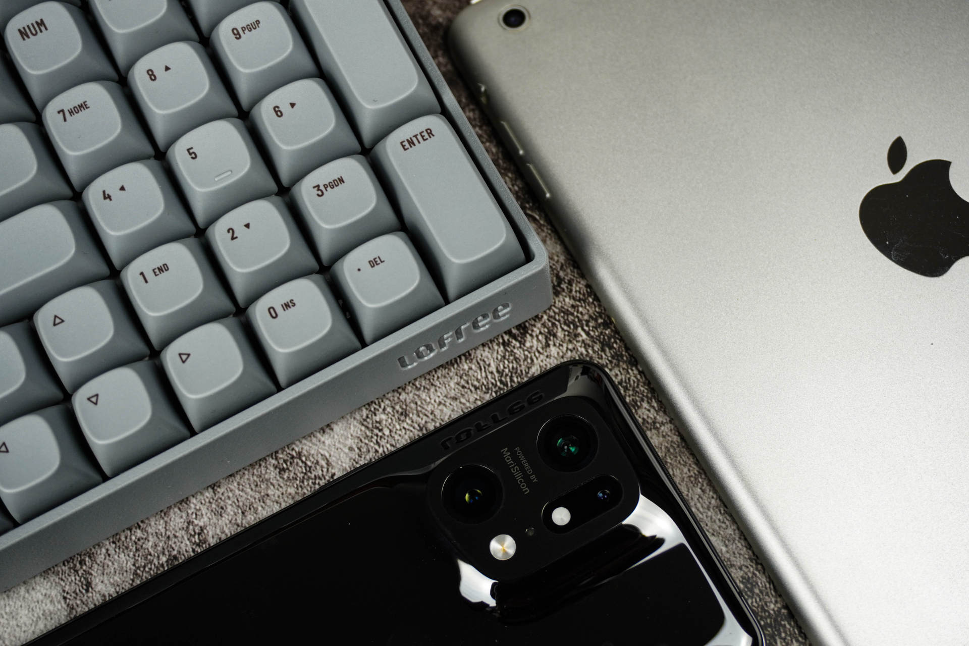 这次全面精彩！Lofree洛斐小翘百键“水泥灰”键盘深度体验