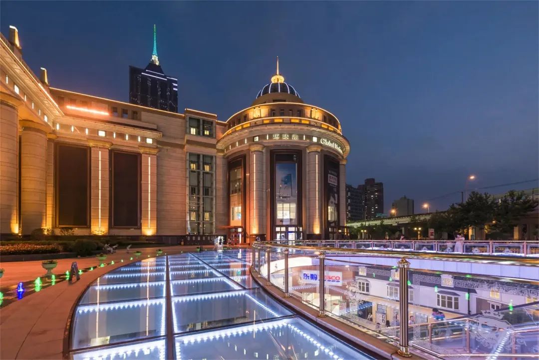 上海标志性建筑图片(上海最大商场环球港恢复营业) - 赤虎壹号