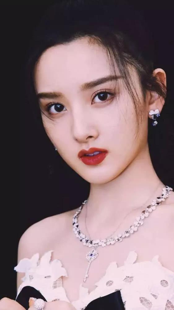 宋祖儿好美啊