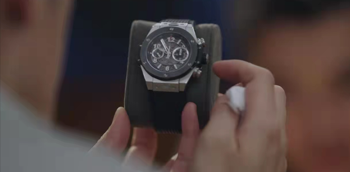 猎罪图鉴：关于杜城手表的两个细节，暗示杜倾不简单