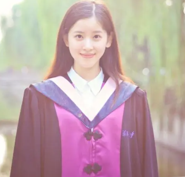 别再说“读书无用”了，这些娱乐圈里高学历的明星，超出你的想象