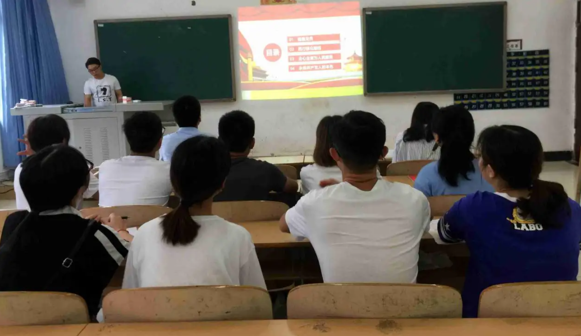 大学生入党的“硬性要求”，再快也要花3年时间，尽量在大一申请