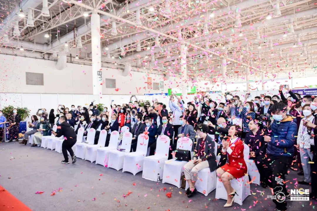金宫川派携新品闪耀第五届世界厨师艺术节暨2021新餐饮博览会