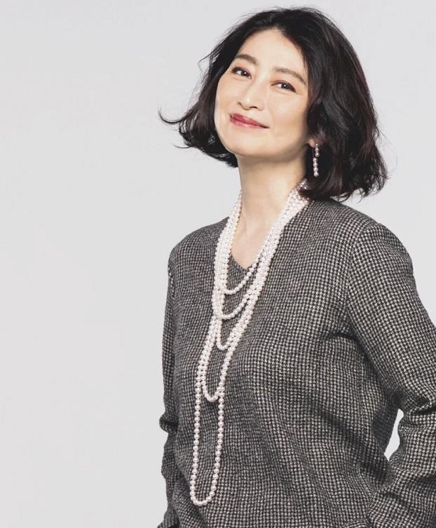 60中老年烫发发型图片(这才是50岁中老年女人适合的烫发) - 赤虎壹号
