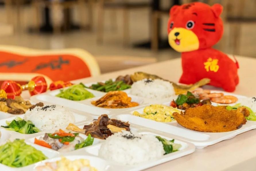 上海超有范高校！地铁直达，坐拥7大食堂，绝美图书馆，还有古希腊风建筑