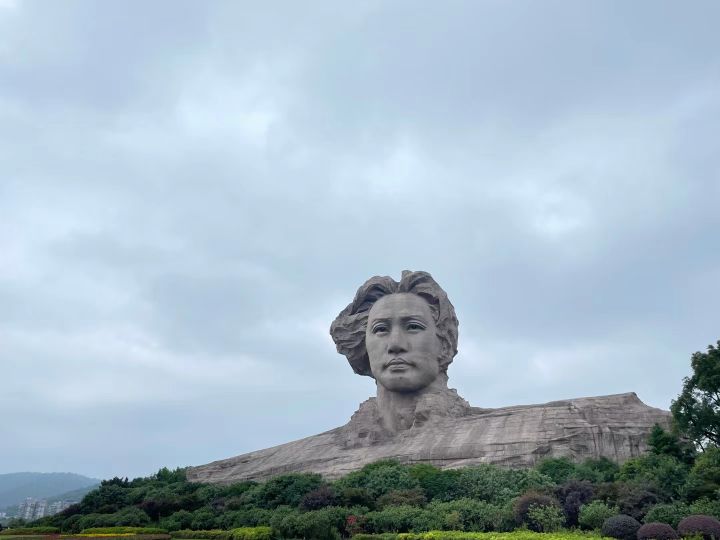 植”此青绿，“树”梦远航－植树节有感