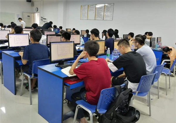 想选计算机专业，先了解行业“内幕”，3个专业堪称“就业之王”