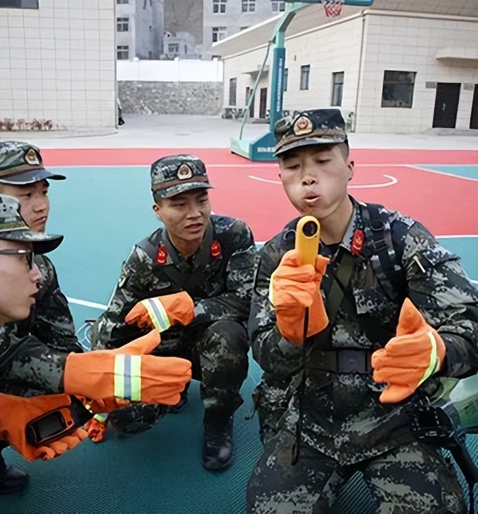 侯<a href=http://www.cngansu.cn/news/ target=_blank class=infotextkey></a>ܶӣδȼΡǽ