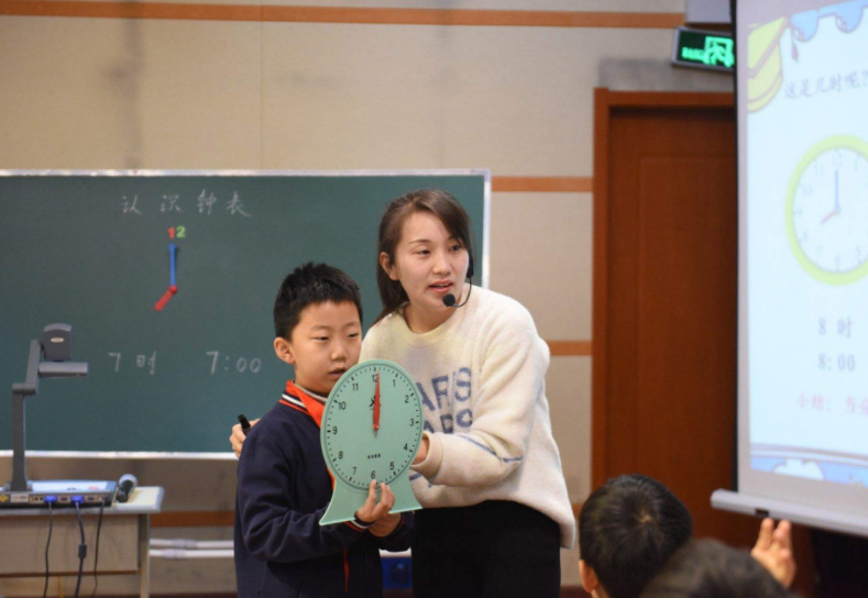 双减之后的第一个期末，公办和民办学生区别明显，你选对了吗