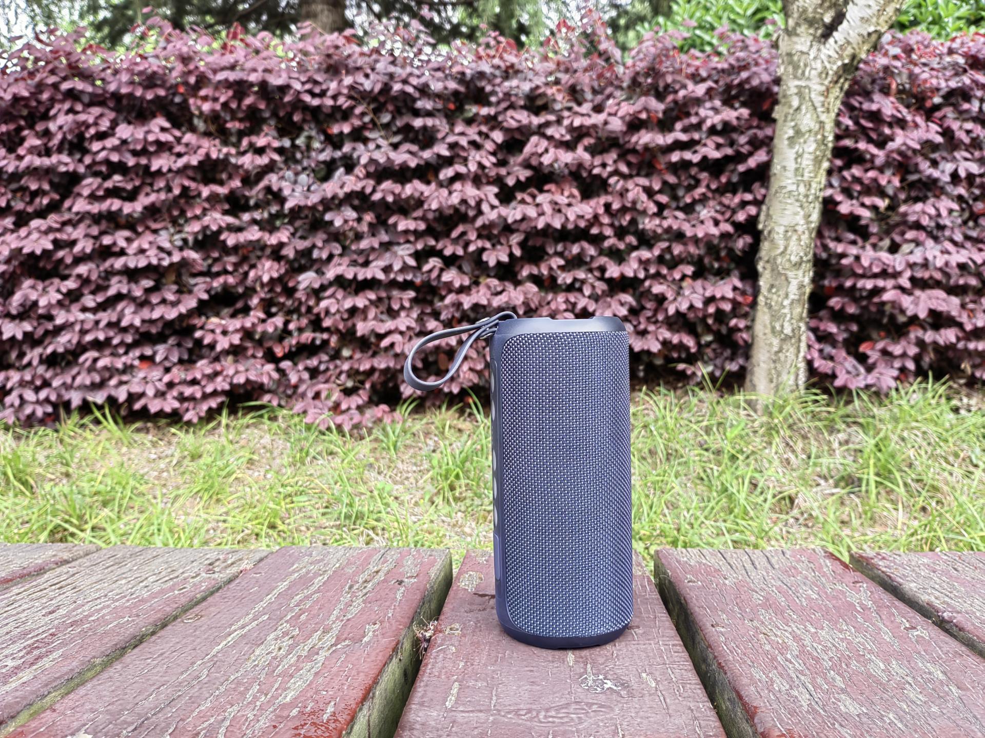 音量足、续航长，雷登X8 Pro户外音响新享受