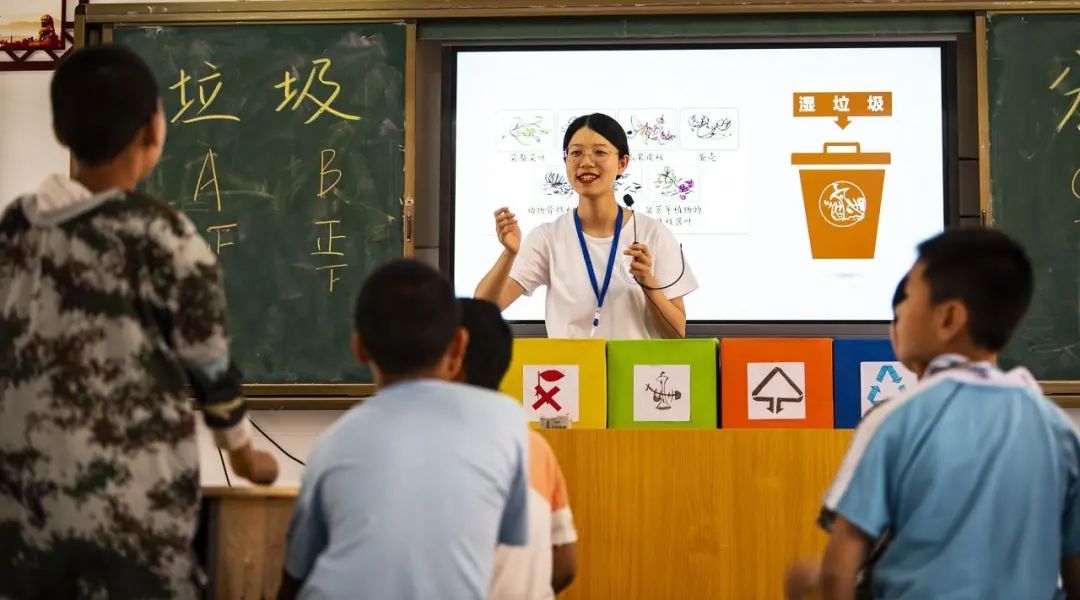 关于公费师范生有哪些需要知道的事儿？毕业即可上岗入编