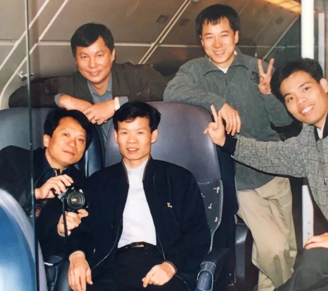 東鵬50周年·人物故事｜徐平：90年代創新研發“金花米黃”