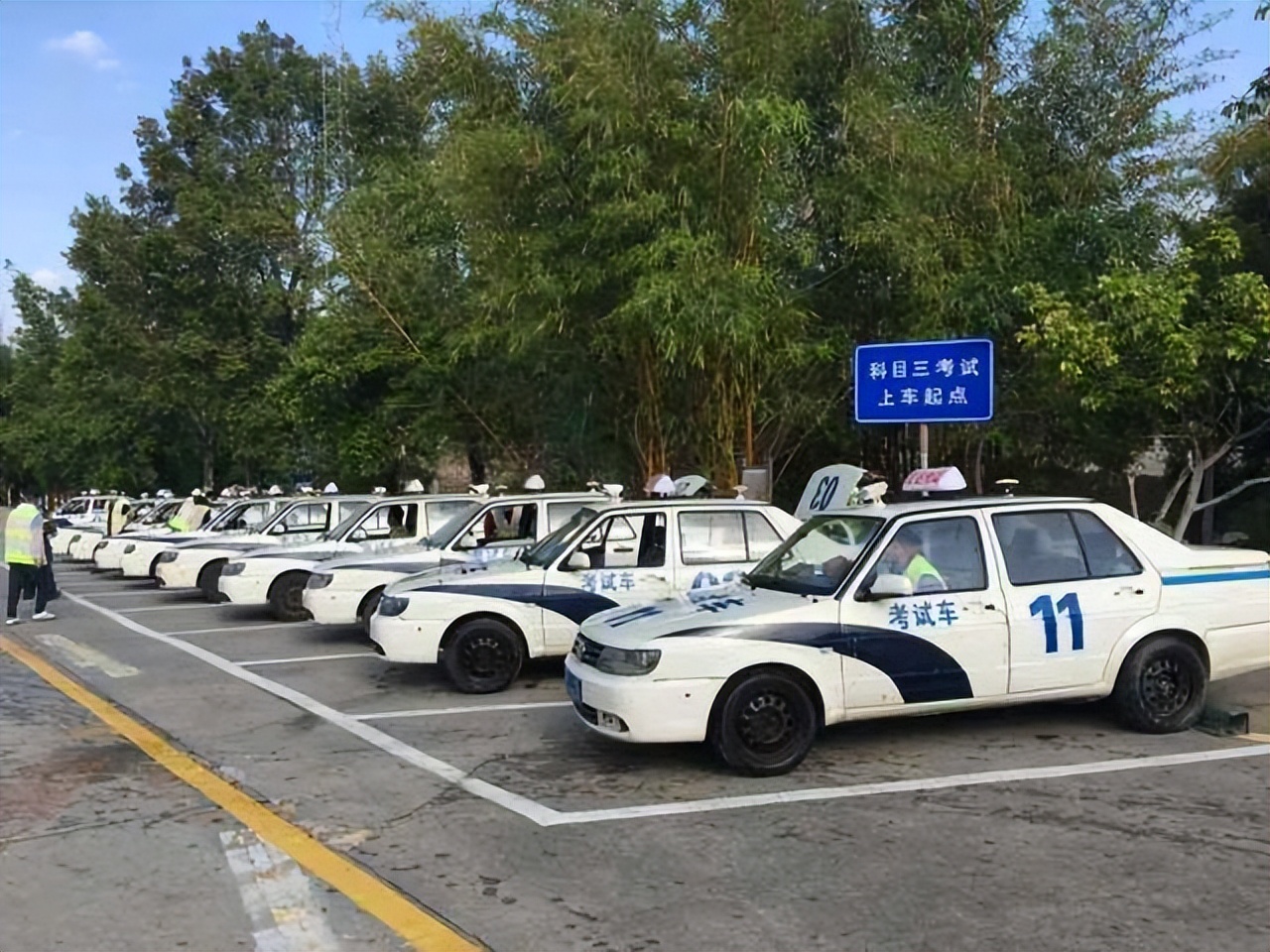 4月1号起，驾考迎来8项有利政策，增驾取消实习期、约考时间缩短