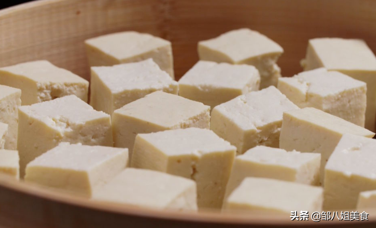 做豆腐乳，试试这种好方法，简单好做，不用等到长毛，味道特别香