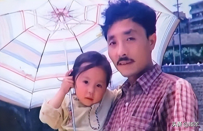 张靓颖和冯轲离婚4年，境遇大不同，一人风光无限，一人落寞失意