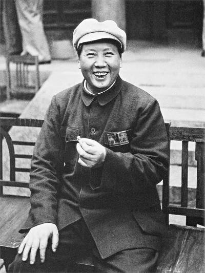 相交41年！毛主席曾先后评价徐向前：开始是“母鸡”，后来是好人