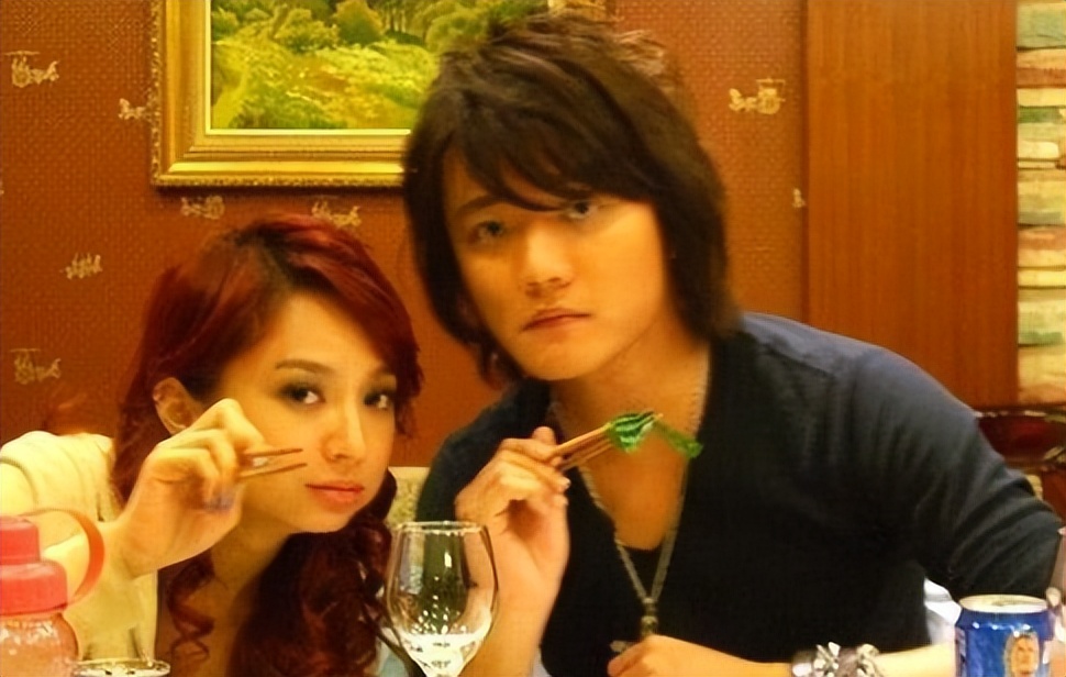 詹雯婷：淡出公众视线多年，离开“飞儿乐队”有遗憾