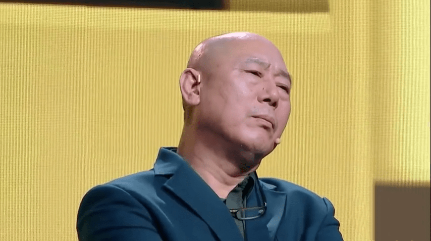 男明星撕X简直不要太精彩，人手一出大戏，女明星们比不了