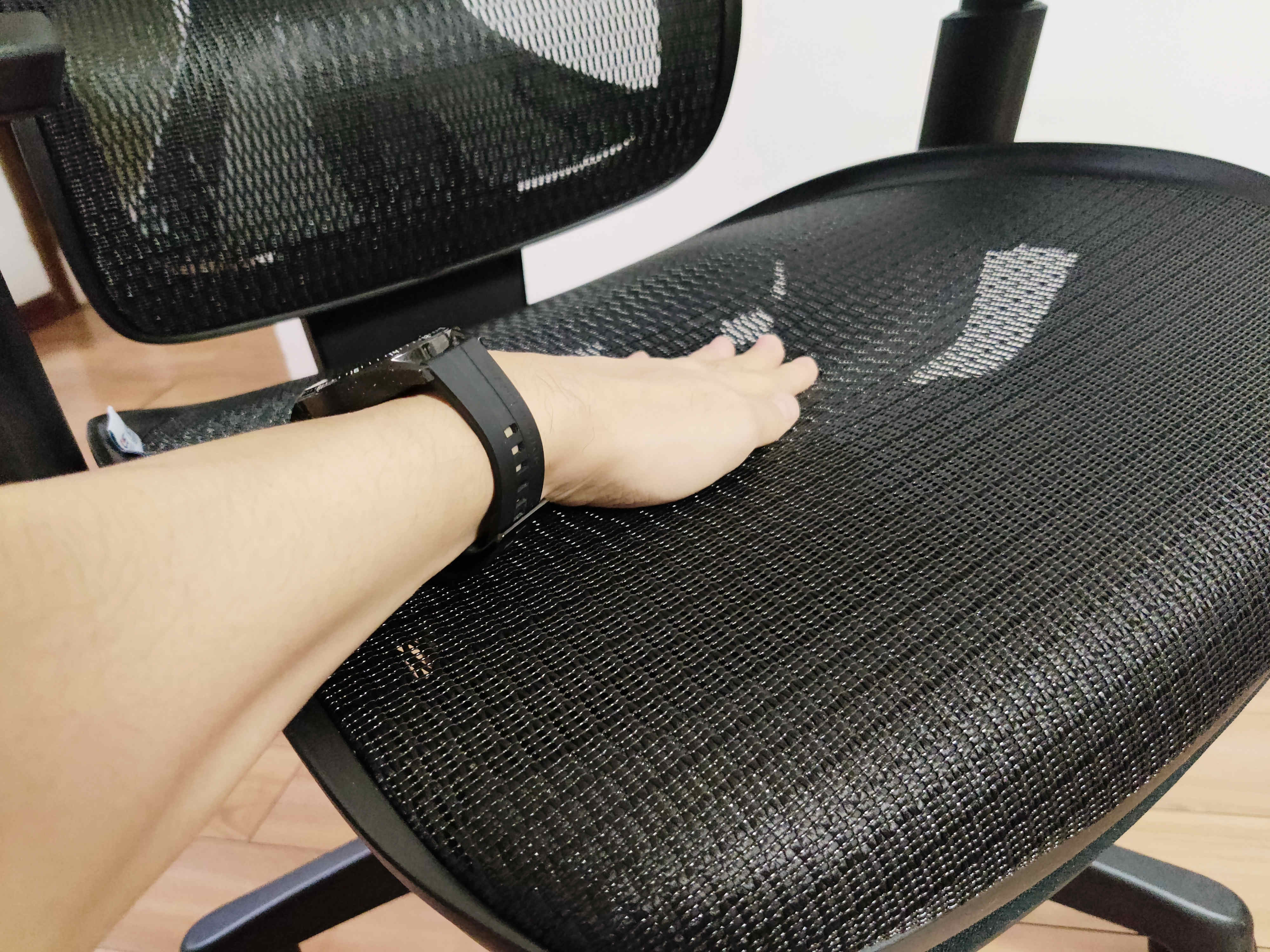坐累了就直接躺平——永艺XY人体工学椅使用体验分享
