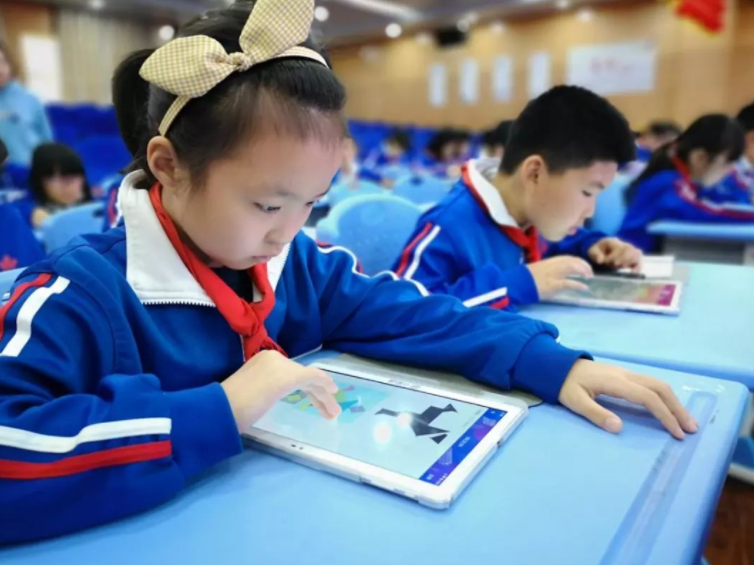 教育部下发通知，将改变一年级教学模式，预计2022年秋季开学实行