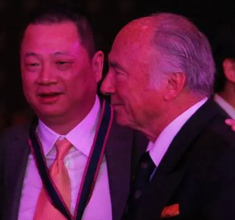 14年前，广东富豪投资700亿建中国第一高楼，结果却成第一烂尾楼