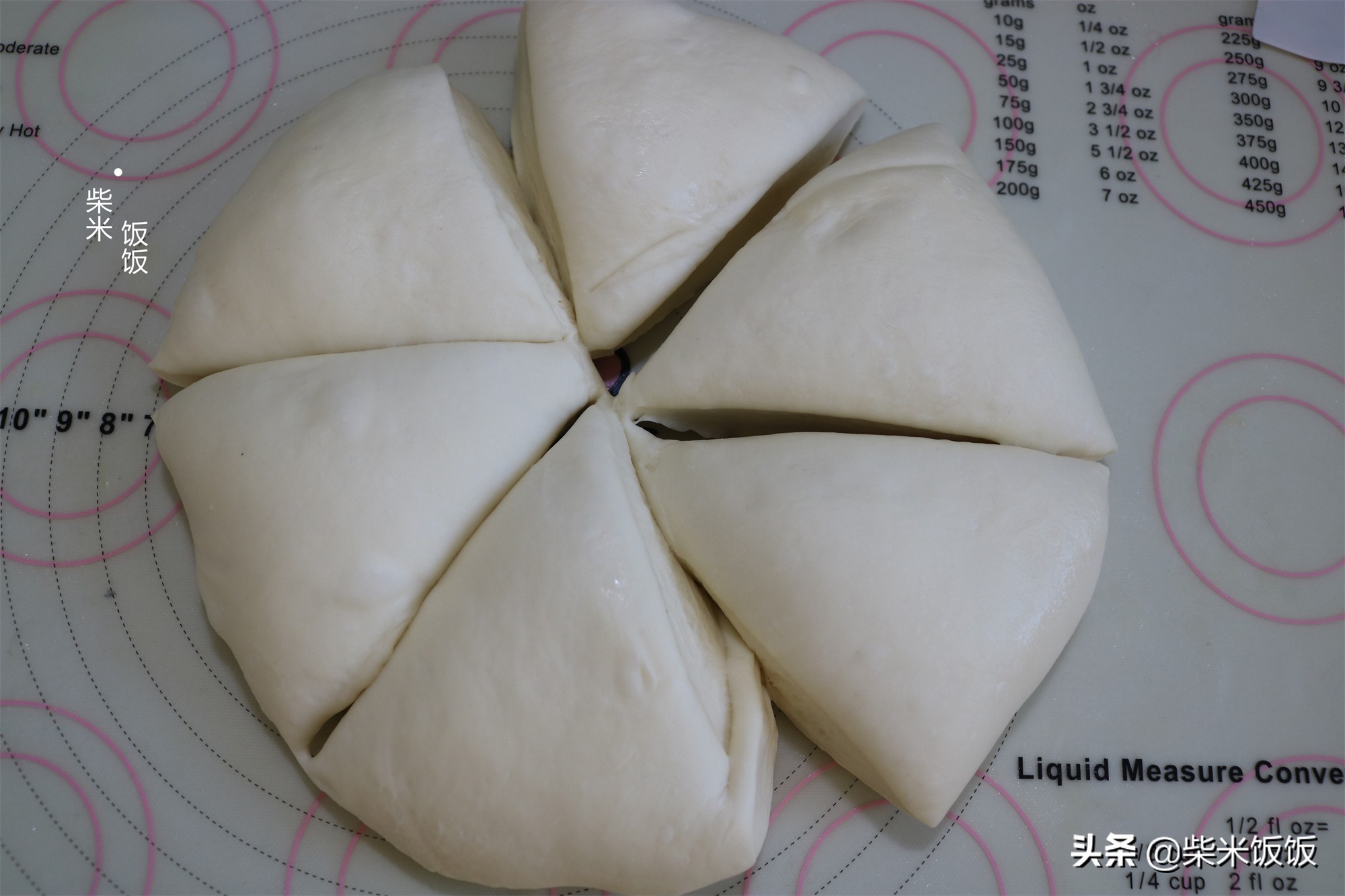 用普通食材，做最简单的吐司面包，香软拉丝，比买的好吃