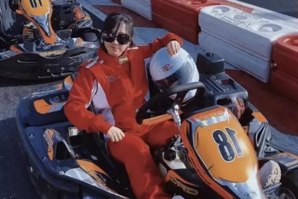 90后女海归在北京做住家保姆，月薪1万5，却被母亲直接拉黑