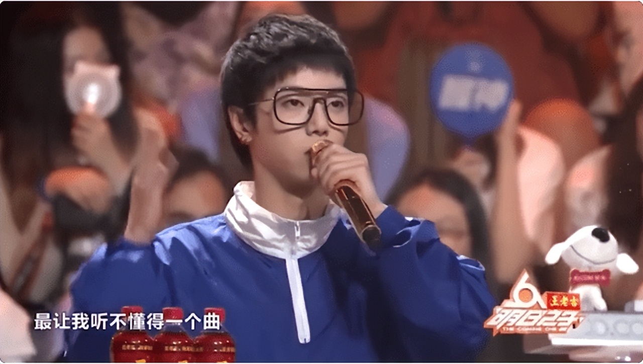 有一种“暖”叫善良，黄晓明救人，岳云鹏挡酒，个个细节见人品