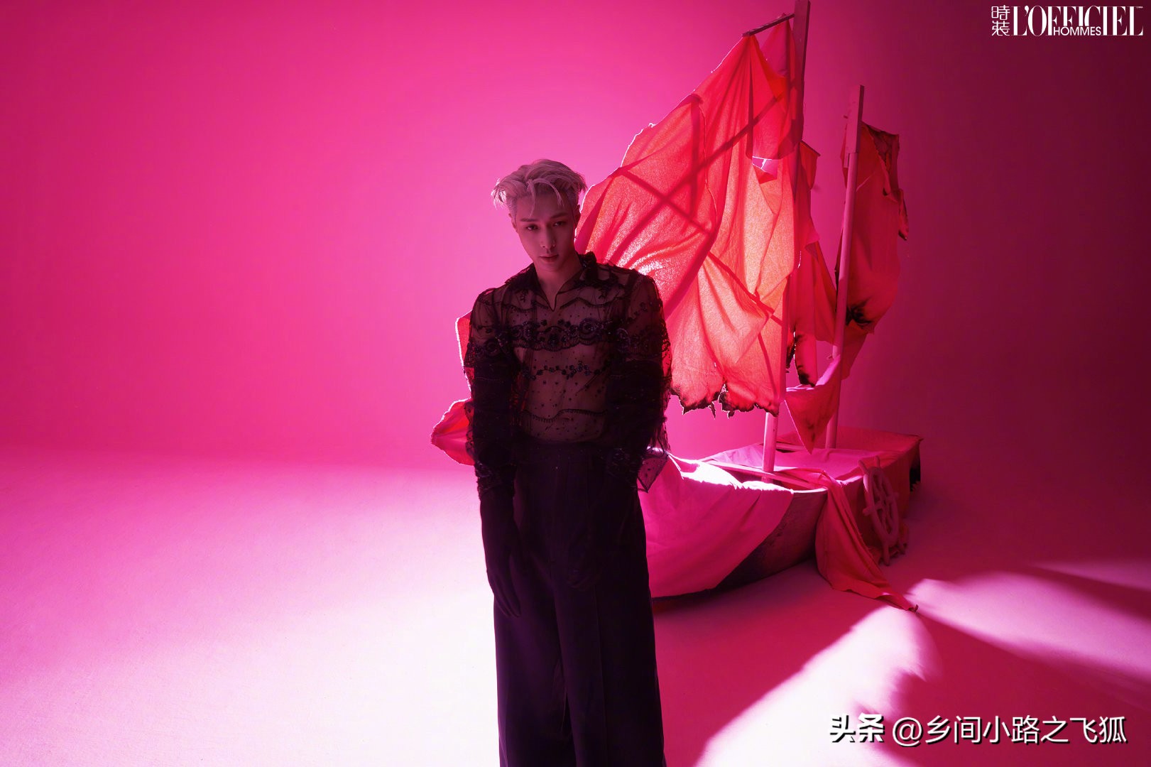 张艺兴最新封面大片曝光，大航海二巡来了~ ​​​