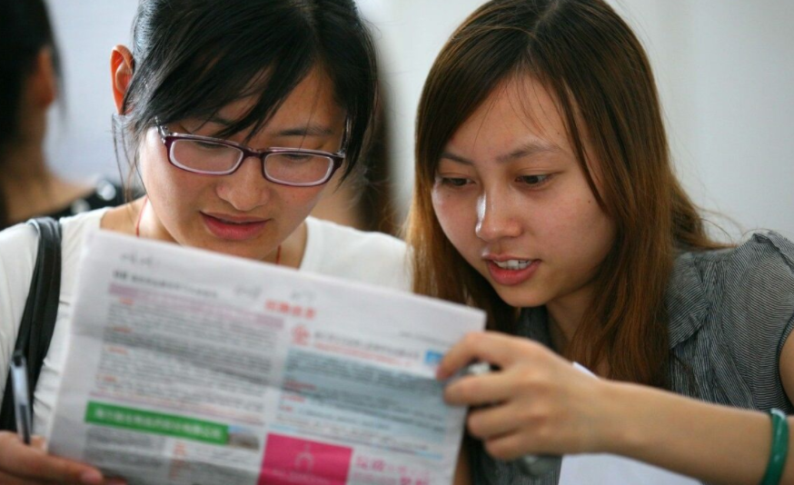 “专升本”制度迎来大换血，多所高校发布新规，专科生进退两难