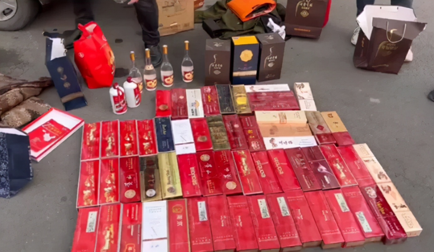 餐厅摆1400万现金，玻璃都是防弹的？真相曝光【三分钟法治新闻全知道】