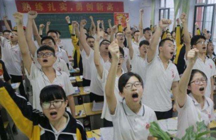 2022年恐成高考最难年，三大变化要注意，部分学生或考不上本科
