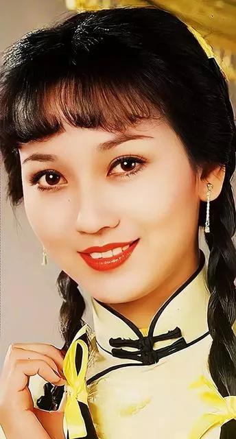 还记得当年火爆的上海滩吗？许文强冯程程迷倒多少少男少女的心？