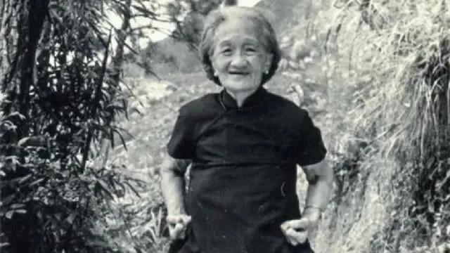 十三姨原型莫桂兰：与黄飞鸿生活15年，晚年说老夫少妻，感情一般