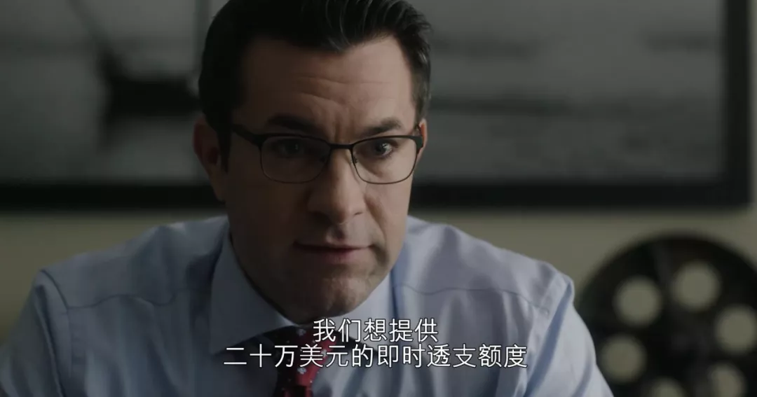 网飞疯了！狂撒32万美金，只为拍出这“纽约第一假名媛”传奇