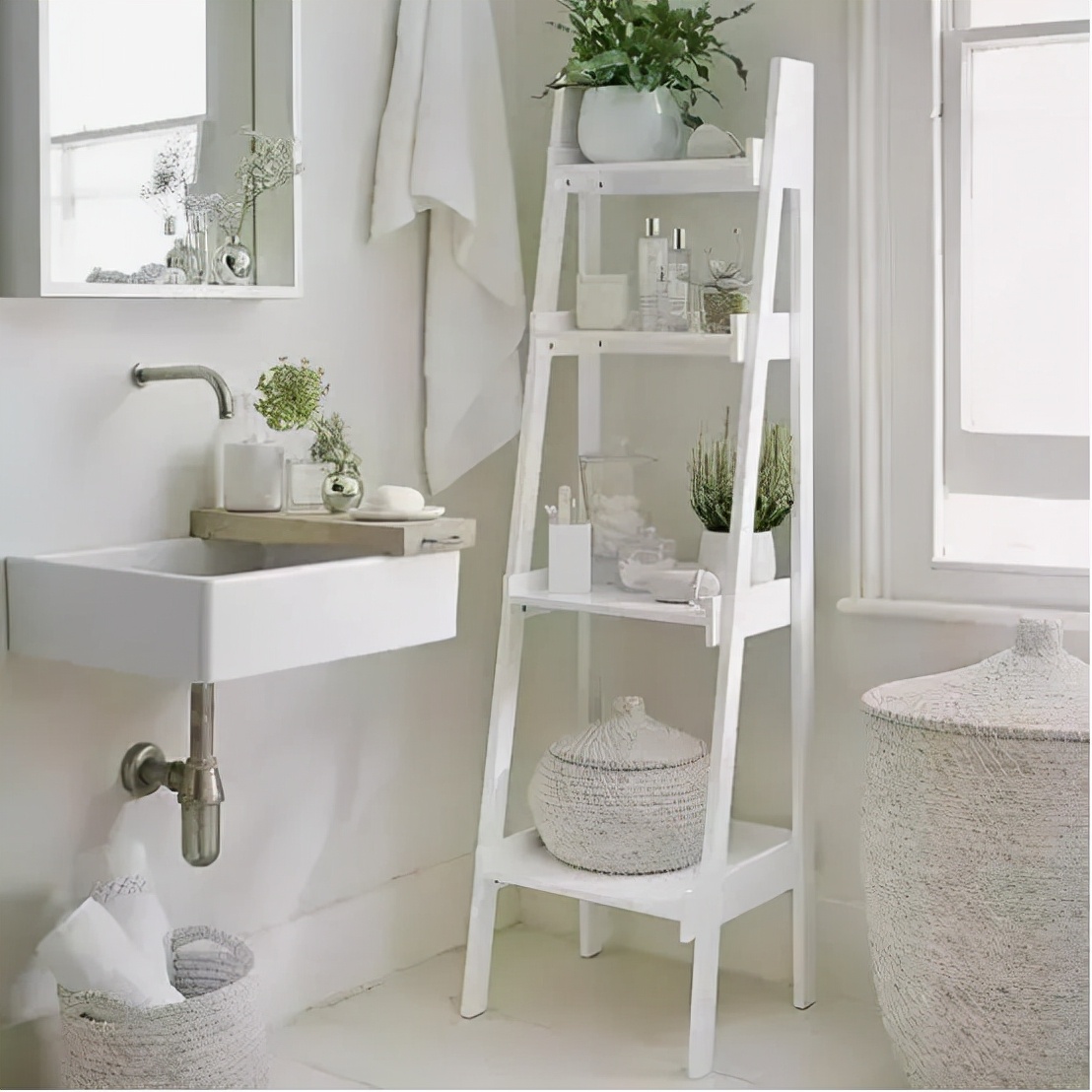 卫生间终极收纳大法，鸡肋空间变收纳，比多买10㎡都值