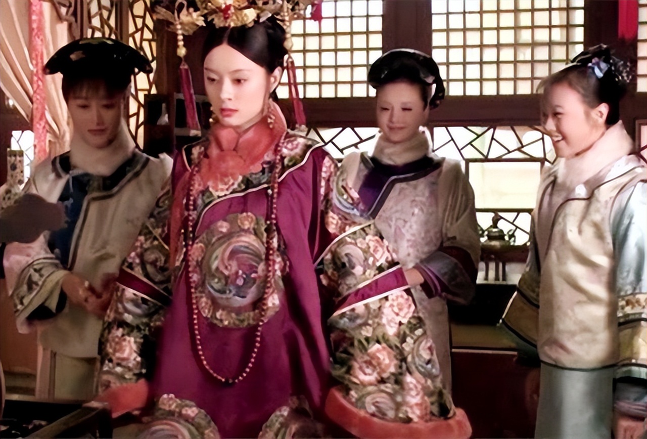甄嬛传：为扳倒安陵容甄嬛选择了最残忍的方式，不止因为眉庄之死