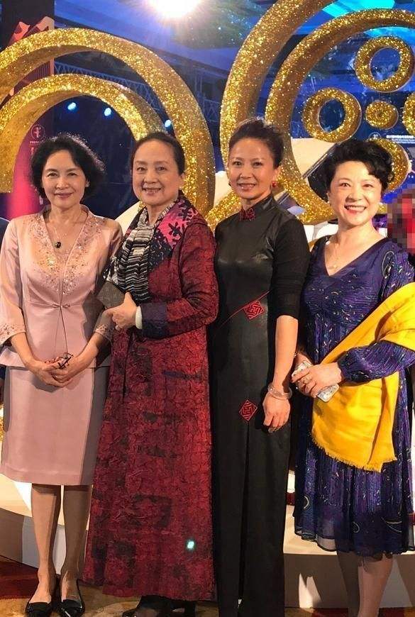 王馥荔兒子王驍:見證父母50年美滿婚姻,我也要像父母一樣幸福