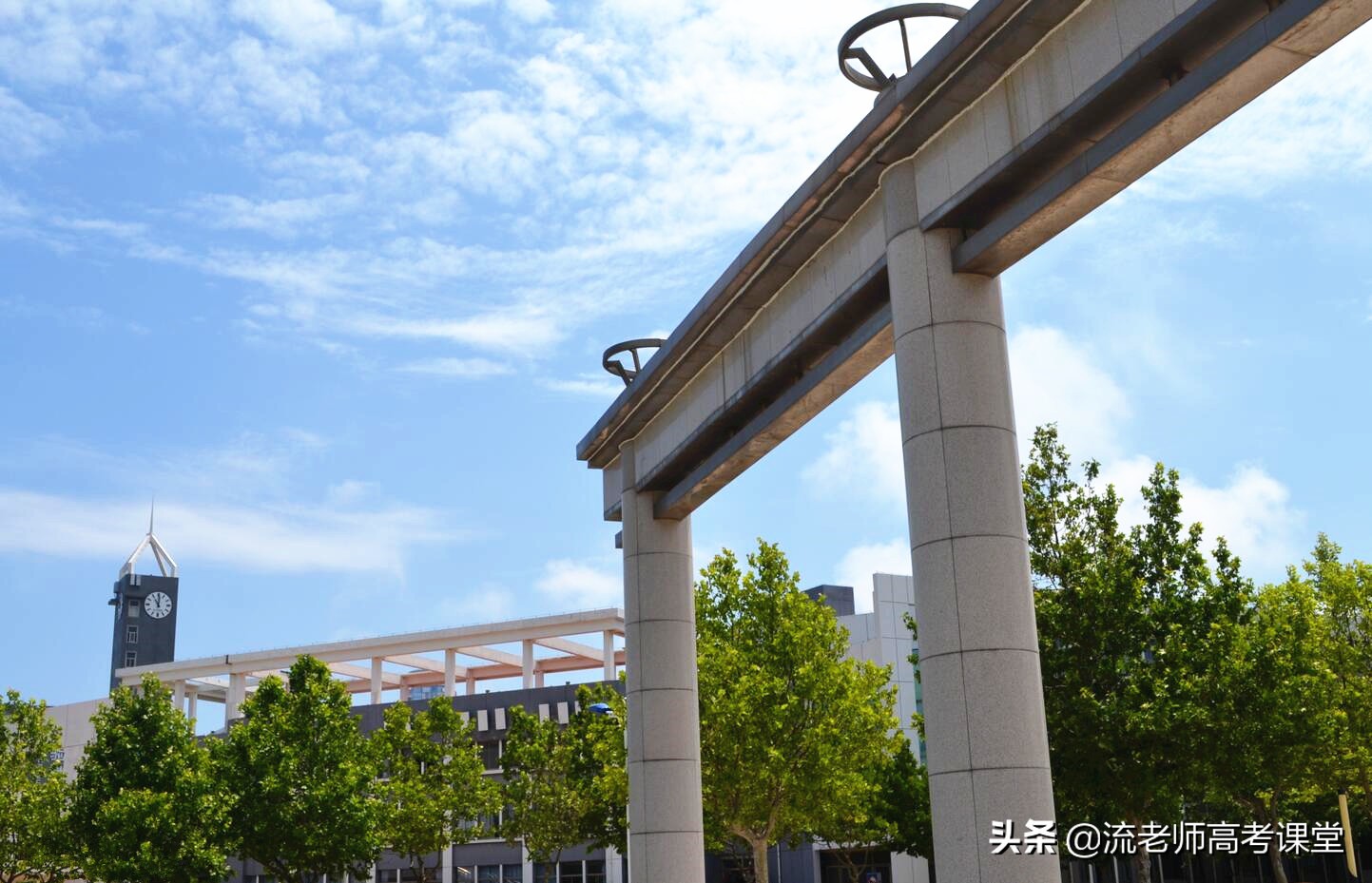 越努力越幸运，普通二本医学院校，9名临床医学生考上北大研究生