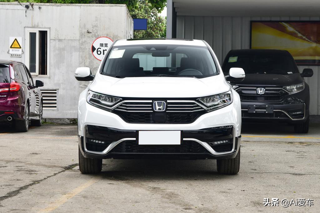 便宜自动挡日系家用SUV，大空间油耗1.3L好养，实拍本田CR-V PHEV