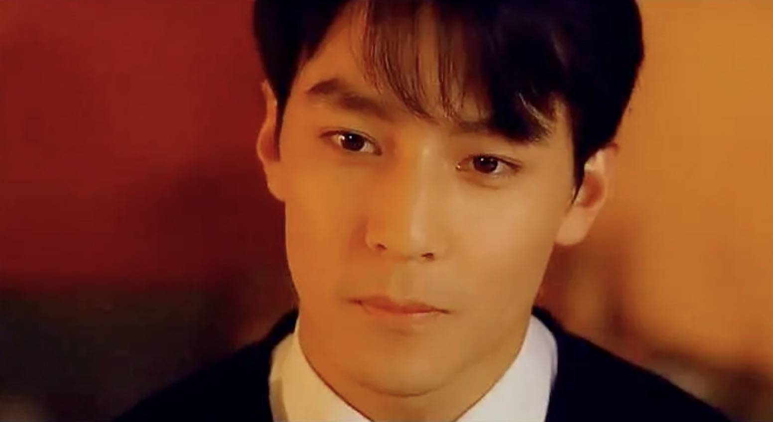 吴彦祖发文晒照悼念曾江，称其是第一个银幕父亲，曾多次扮演父子