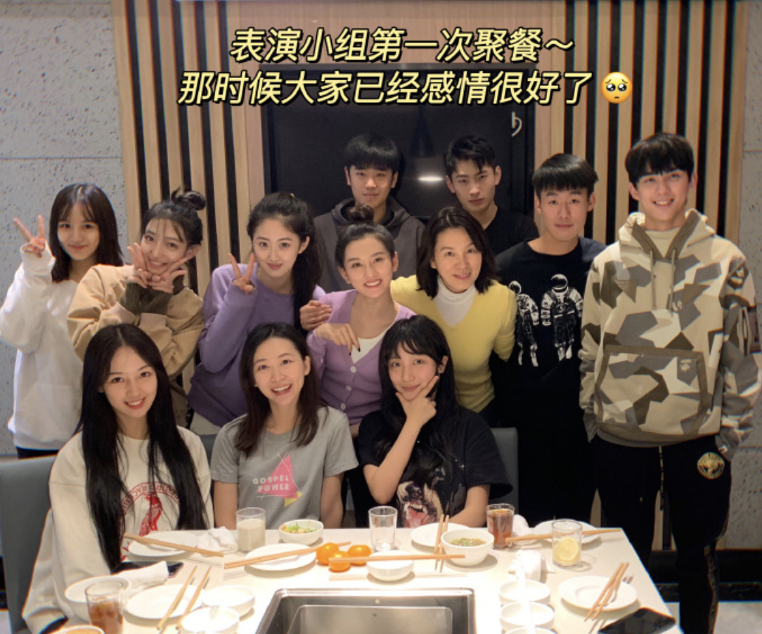 中戏北电2018级毕业啦！7位小生小花带光环出校园，未来一片光明