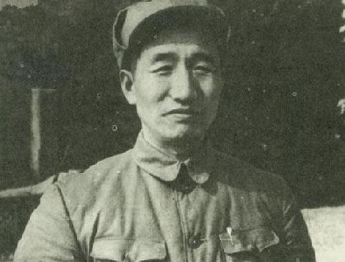 共和国“五虎将”都有谁？为何1947年，陈毅向中央发报没有徐向前