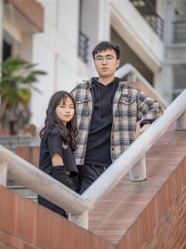 专业第1与专业第2的爱情！湖北情侣同发论文，携手赴双一流深造