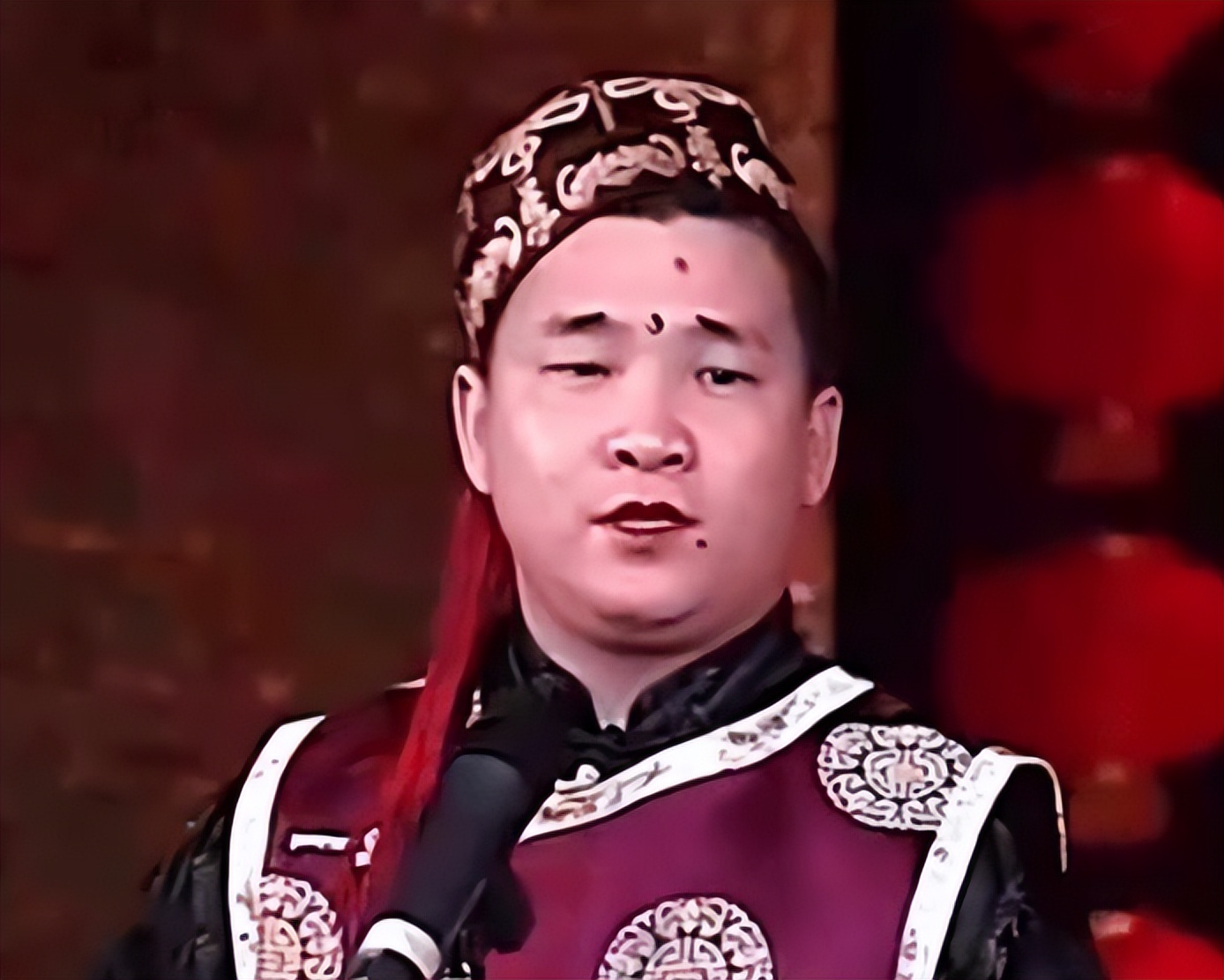 孙小宝：我的二人转比赵本山的正宗，20年前演出费就高达5000块