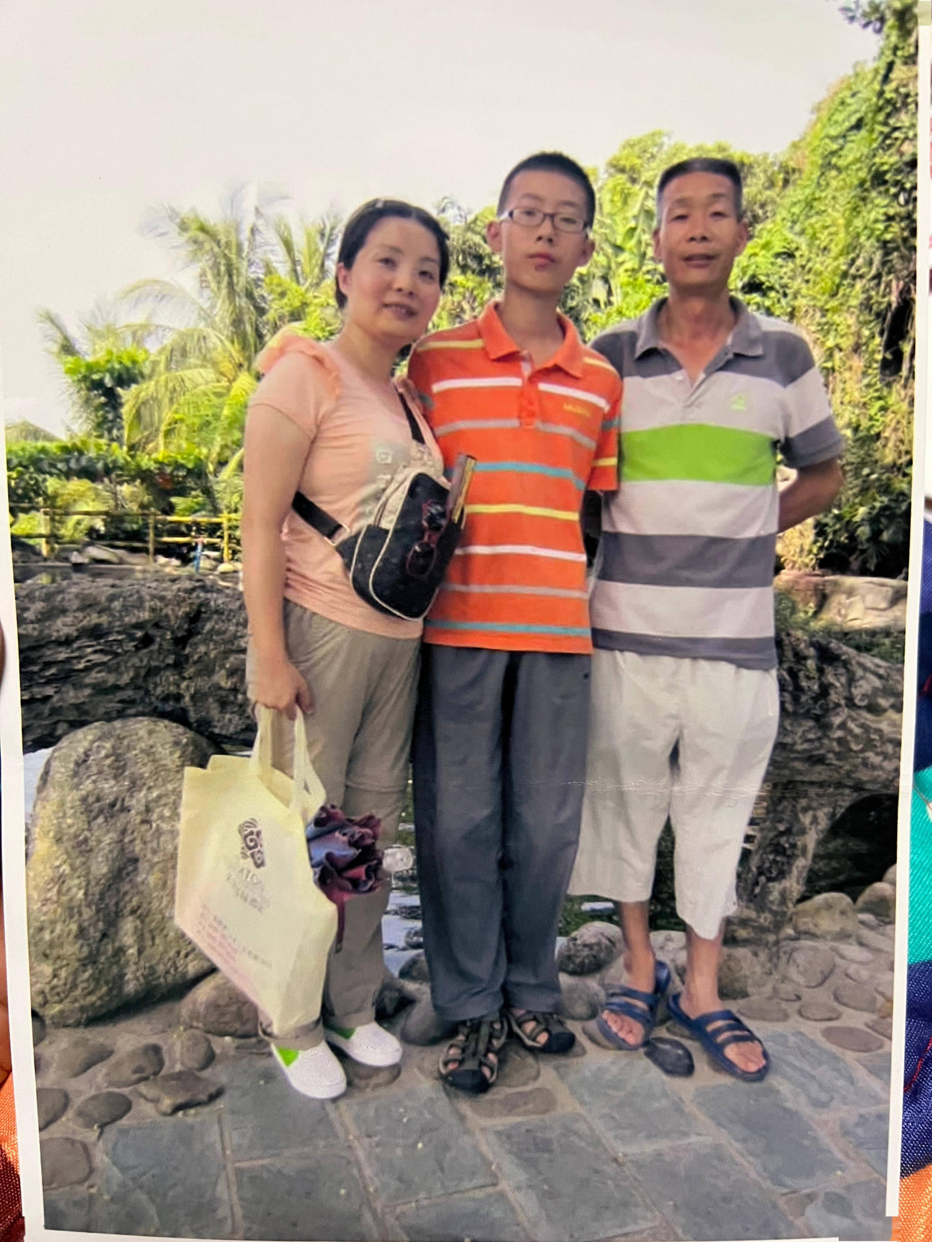 2014年，男孩被打成植物人，智商不到2岁，7名同学获刑，现在咋样