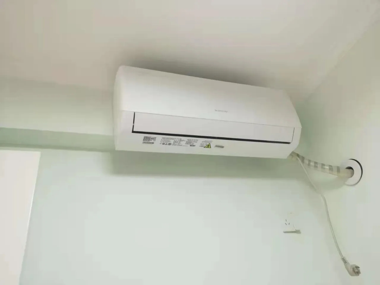 空調出風口老滴水，怎么回事？找到原因自己就能解決